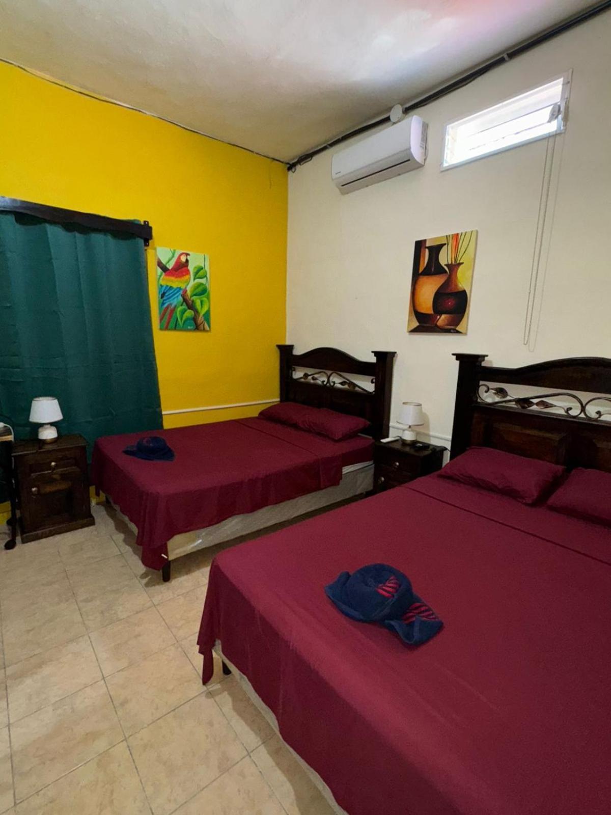 Casa Maya Itza Флорес Экстерьер фото